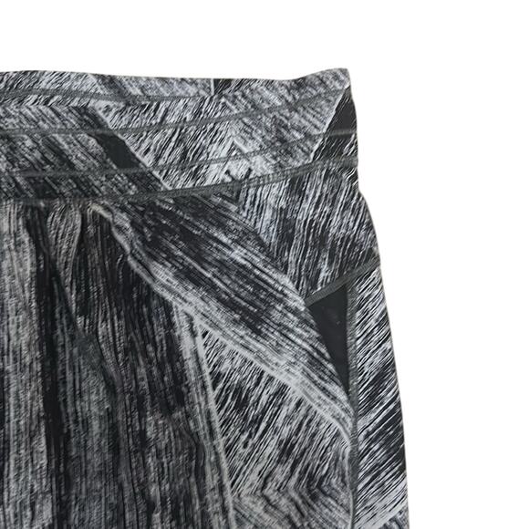 Lululemon Jet Slim Pant Heat Wave Black and White 29” Size 10 - Picture 4 of 8